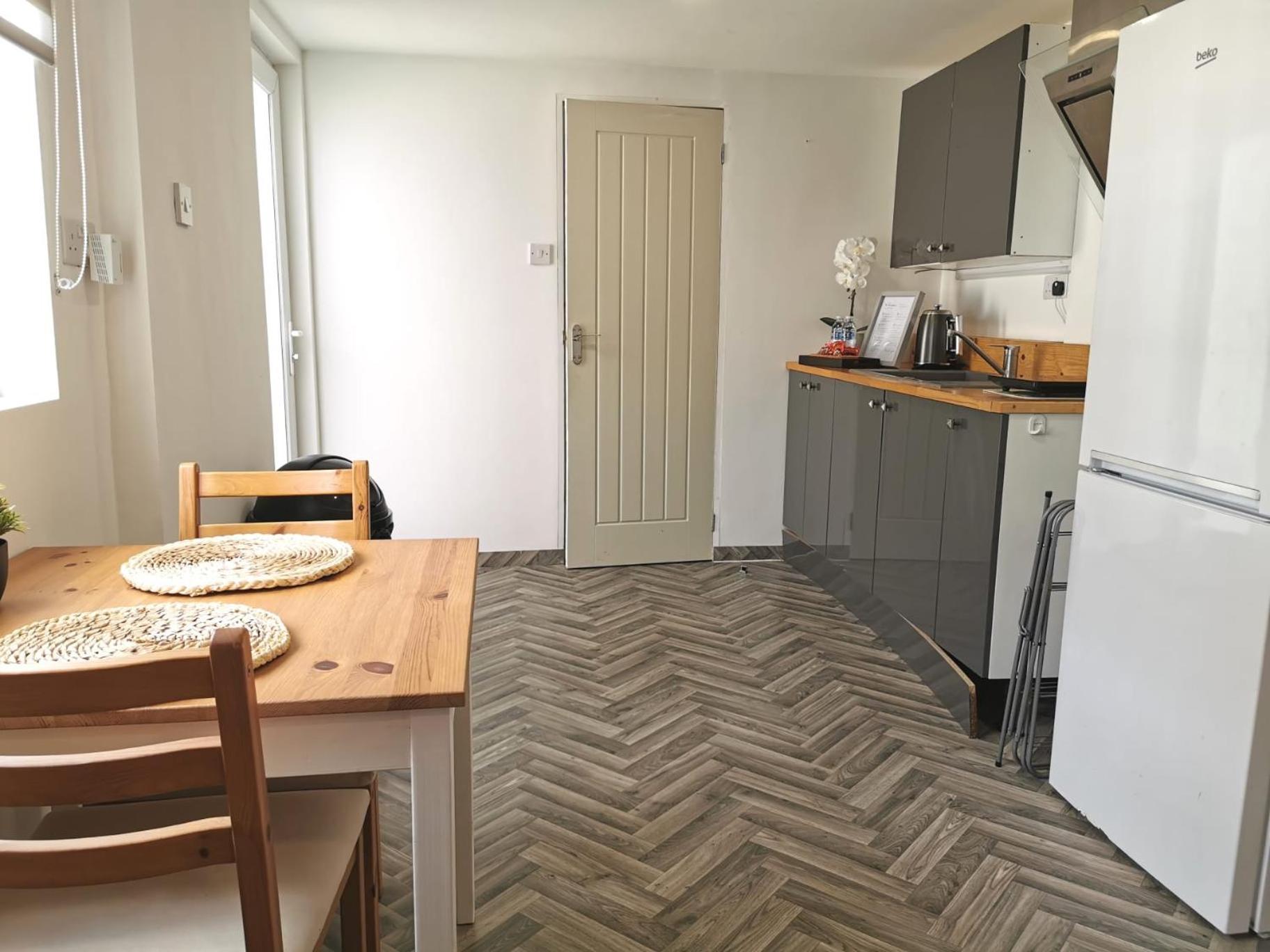 Cosy Studio In Havant! Near A3 And Staunton Country Park Dış mekan fotoğraf